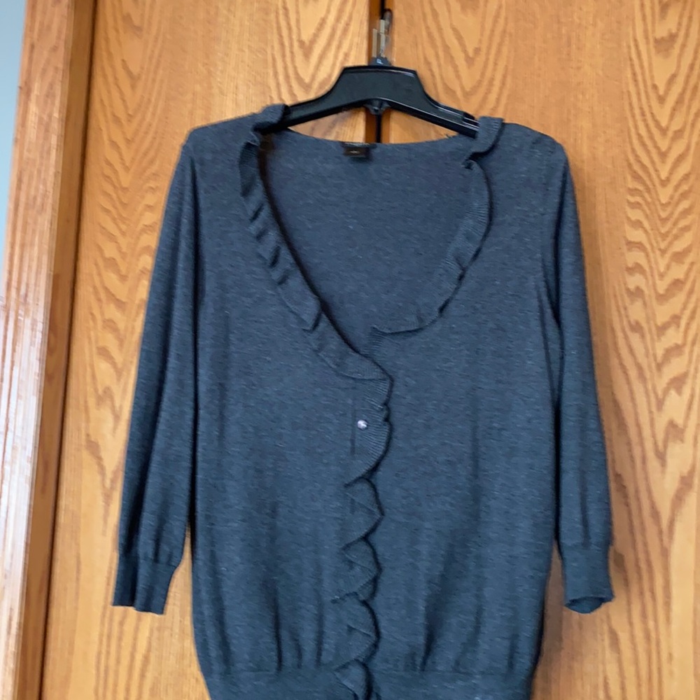 Ann Taylor VNeck Cardigan Sweater